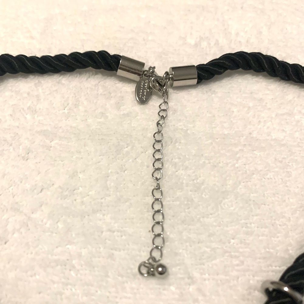 Beautiful Necklace, Ann Taylor, like new - Picture 3 of 4